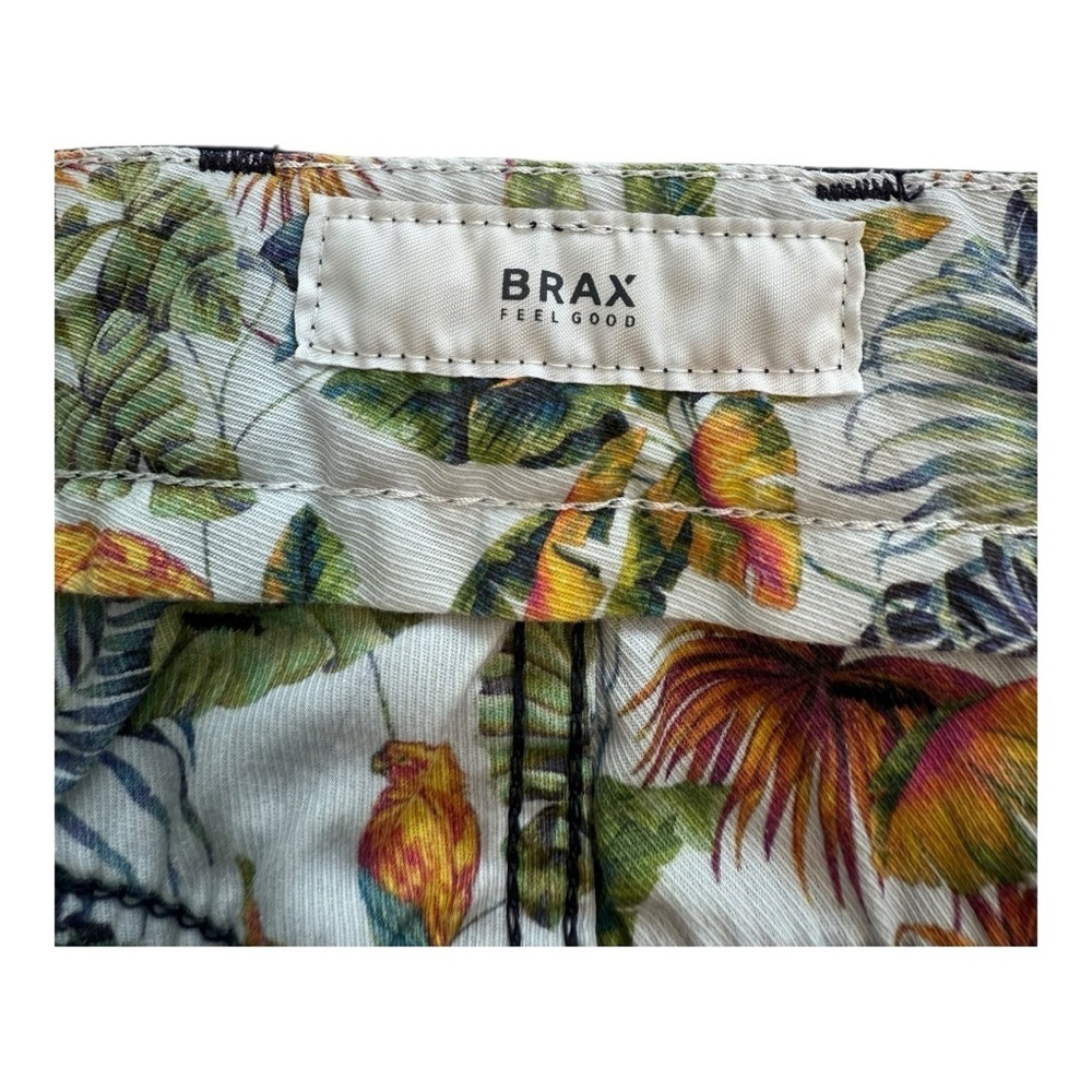 BRAX Pants | Style: Chuck | Fit: Modern - Size 32/28 - Picture 6 of 13